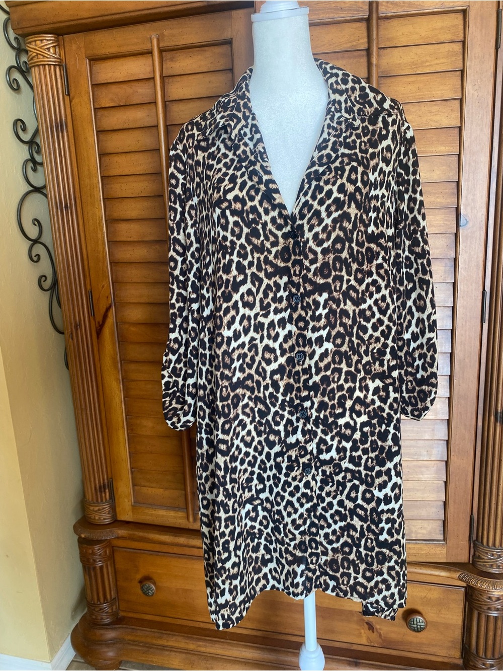 Melissa Paige Leopard-Print Tunic/ Dress in Beige and Black Size large